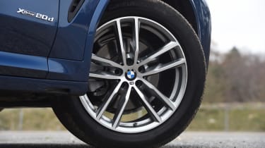 BMW X3 - wheel