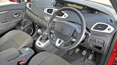 Renault Grand Scenic dCi 160 Dynamique TomTom
