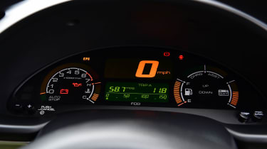 Honda Insight Mk1 - dials