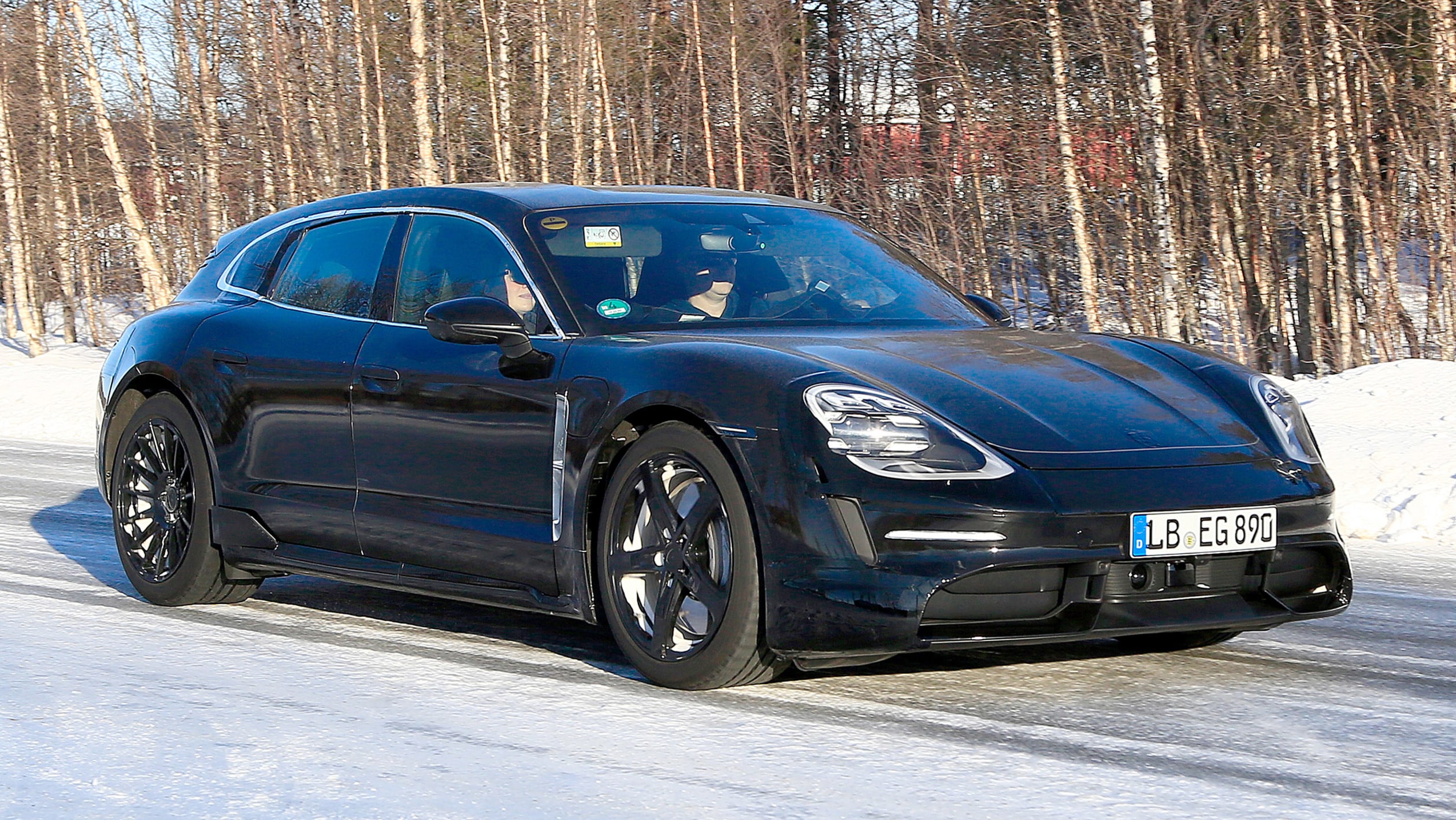 Porsche taycan sport turismo