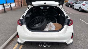 Honda Civic Type R - boot space