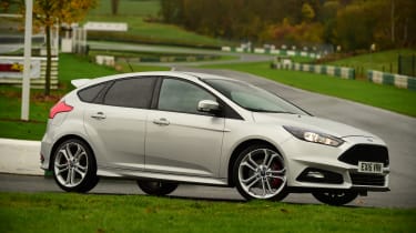 Ford Focus ST Mountune front quarter
