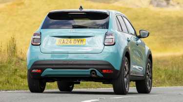 Fiat 600 Hybrid UK - rear cornering