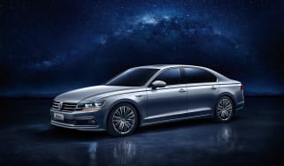 VW Phideon