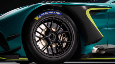 Aston Martin Vantage GT3 - wheel