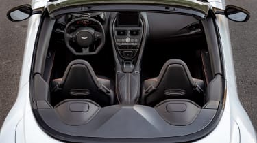 Aston Martin DBS Superleggera Volante - cabin