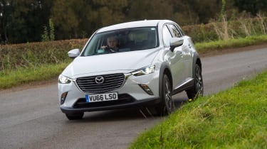 Mazda CX-3 - front action