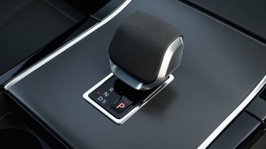 Range Rover Velar - new centre console