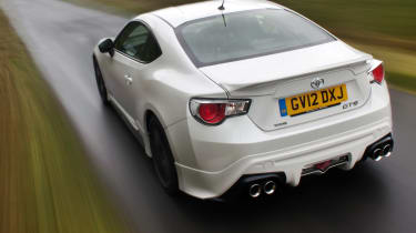 Toyota GT 86 TRD rear tracking