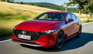 Mazda 3 SkyActiv-X - front