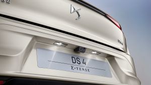 DS 4 - reversing camera