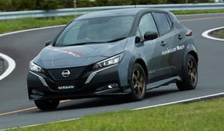 Nissan Leaf 4x4 e-4ORCE- front cornering