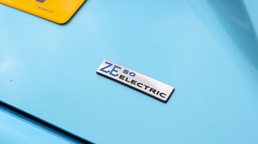 Renault ZOE - badge