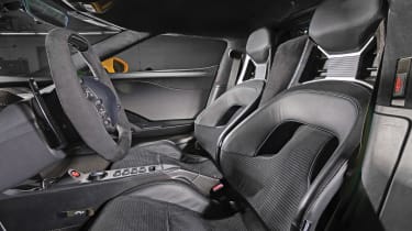 Ford GT - interior