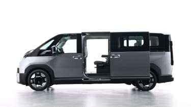 Kia PV5 Passenger - side