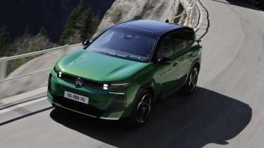 New Citroen C5 Aircross - front tracking 