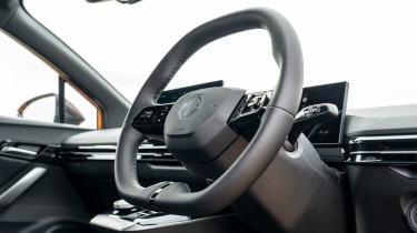 MG4 - steering wheel