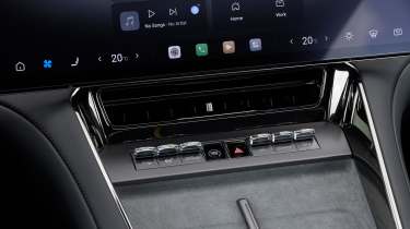 Denza Z9GT EV - centre console switches