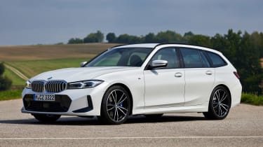 BMW 3 Series Touring - front static