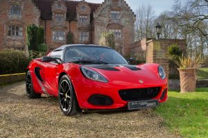 lotus elise sprint 220 front quarter