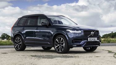 Volvo XC90 B5 - front static