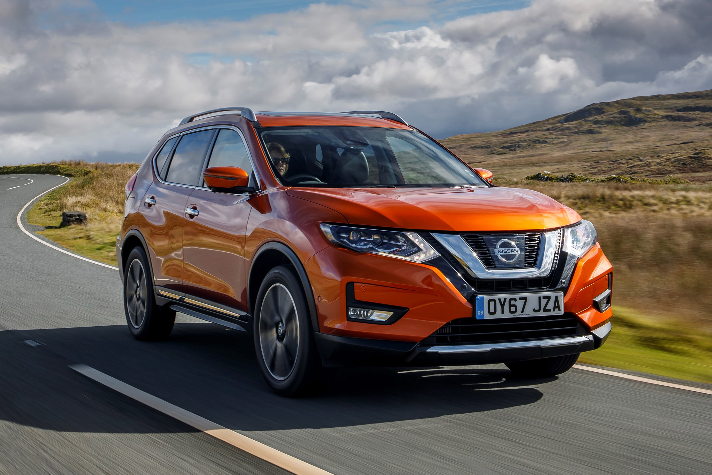 Nissan XTrail review Auto Express