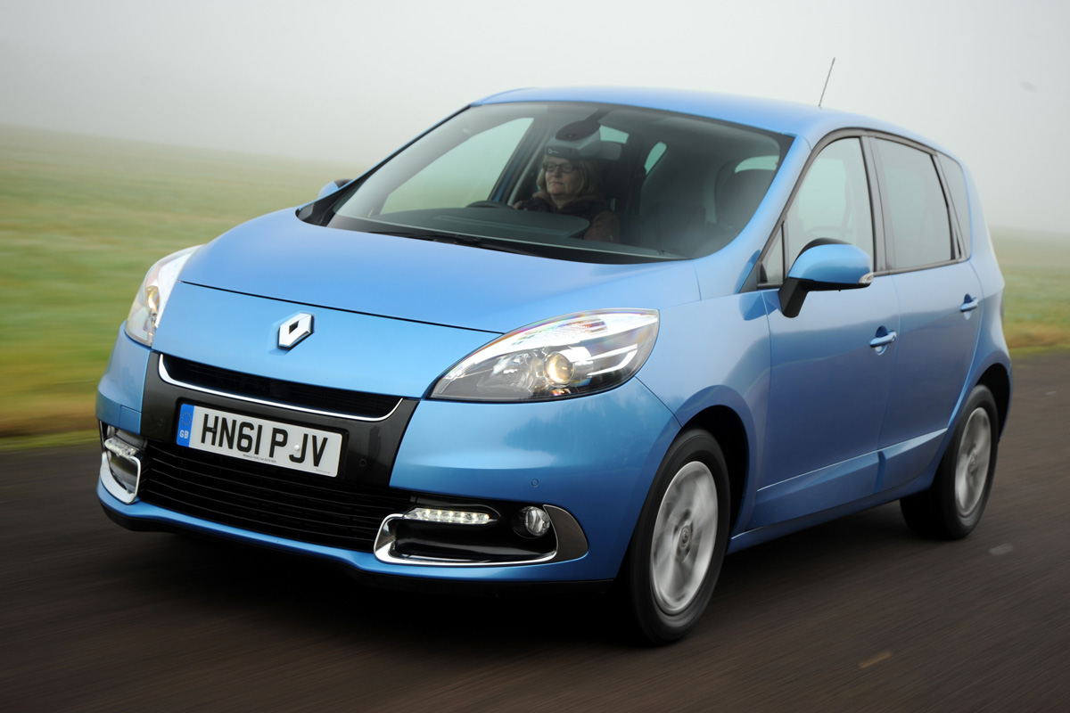 New Renault Scenic aims to make parents fall in love again