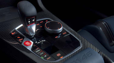 BMW M4 CS Edition VR46 - centre console