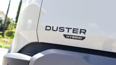 Dacia Duster - &#039;Duster hybrid&#039; badge