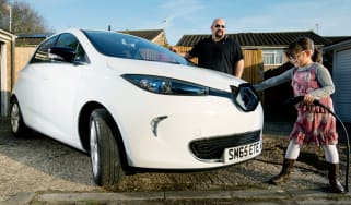 Living with a Tesla Powerwall, Renault ZOE and solar panels – header