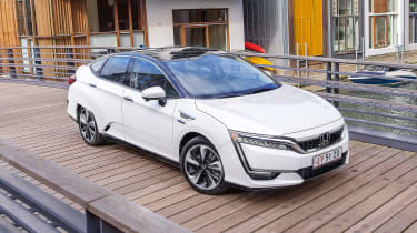 Honda Clarity - front/above static