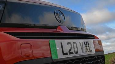 Vauxhall Frontera Electric - grille badge