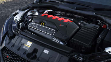 Audi TT RS Iconic Edition - engine
