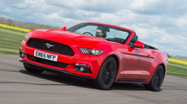 Ford Mustang 2.3 Convertible - front