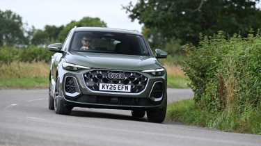 Audi Q5 - front cornering