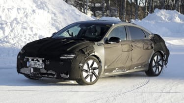 Hyundai Ioniq 6 - winter testing spyshot 3