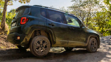 Jeep Renegade North Star - rear off-road