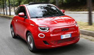 Fiat 500(RED) - front