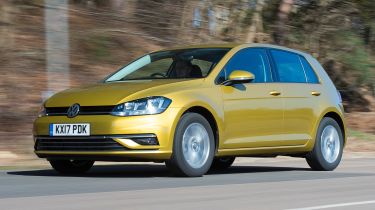 Honda Civic vs Volkswagen Golf vs Renault Megane - golf tracking