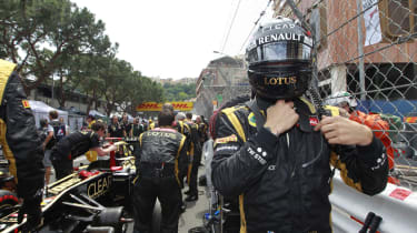 Kimi Raikkonen on the grid