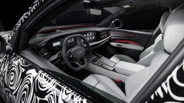 Audi Q9 - front seats