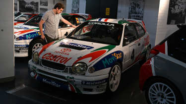 Gazoo racing - Tom looking at GR Corolla