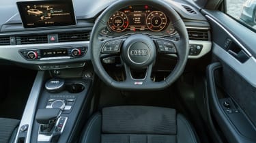 Audi A5 - dash