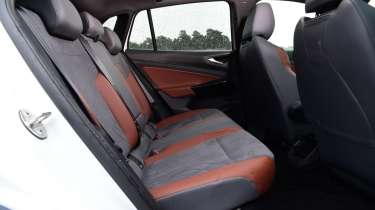 Volkswagen ID.4 Mk1 - rear seats