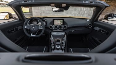 Mercedes-AMG GT C Roadster 2017 - interior