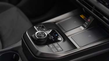 Toyota C-HR+ - interior