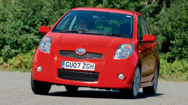 Toyota Yaris - front cornering