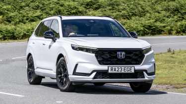 Honda CR-V front cornering