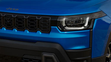 New Jeep Cherokee - blue lights and grill