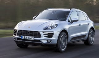 Macan front action